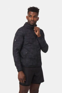 Vuori Outdoor Trainer Shell