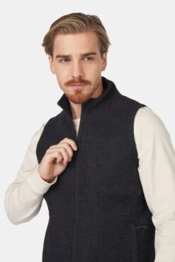 Sherpa Namgyal Bodywarmer -Winterjas Winkel 2210002269918 014 nl