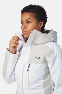 Oakley Camellia Core Insulated Jas 25 Oakley Camellia Core Insulated Jas -Winterjas Winkel 2210003727738 016 nl