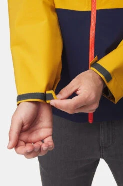 Cotopaxi Cielo Regenjas 19 Cotopaxi Cielo Regenjas -Winterjas Winkel 2210004434482 018 nl