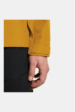 Haglöfs Roc Gore-Tex Hardshell Jas 17 Haglöfs Roc Gore-Tex Hardshell Jas -Winterjas Winkel acbgf00003 2021 06 nl