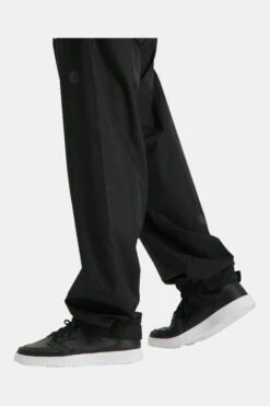 AGU Go Regenpak Essential 18 AGU Go Regenpak Essential -Winterjas Winkel b12ae90185 2020 06 nl