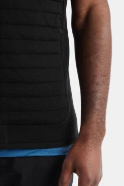 Icebreaker ZoneKnit Gevoerde Bodywarmer 19 Icebreaker ZoneKnit Gevoerde Bodywarmer -Winterjas Winkel b12ah90104 7070 08 nl